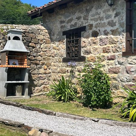 La Casita De Cuestallano Renedo De Cabuerniga Exteriör bild